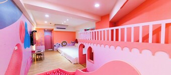 Little Footprints Family Homestay