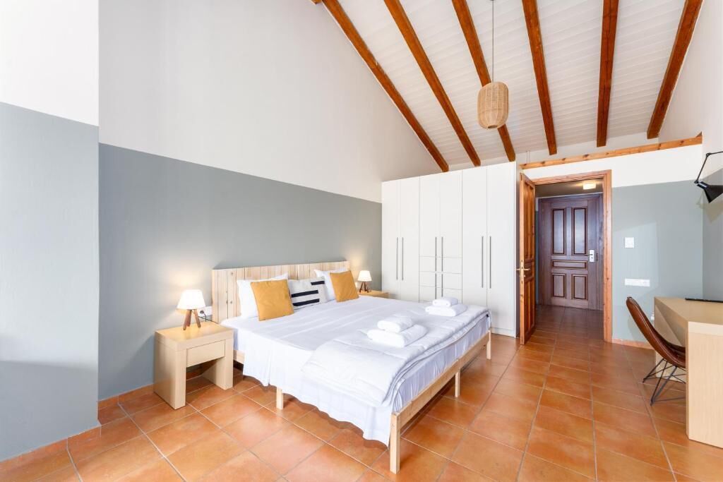 普通套房, 陽台, 海景 | 書桌、免費無線上網