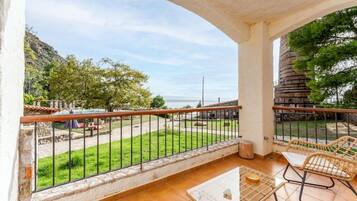Family Room, Balcony, Sea View