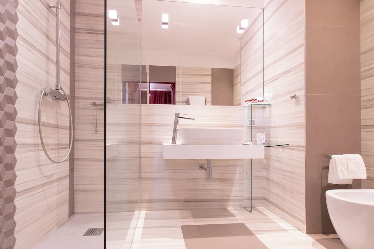 Classic Double or Twin Room, Courtyard View