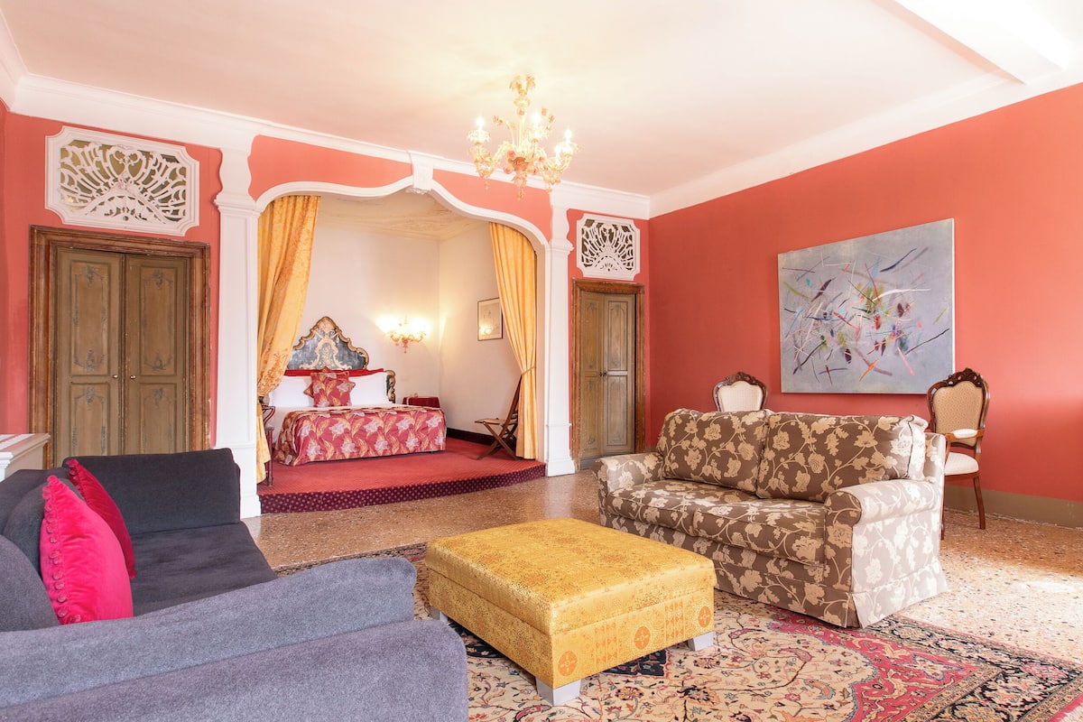 Superior Suite, Lagoon View