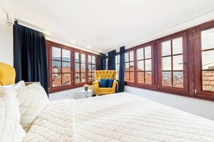 隔音、熨斗/熨衣板、免费 WiFi