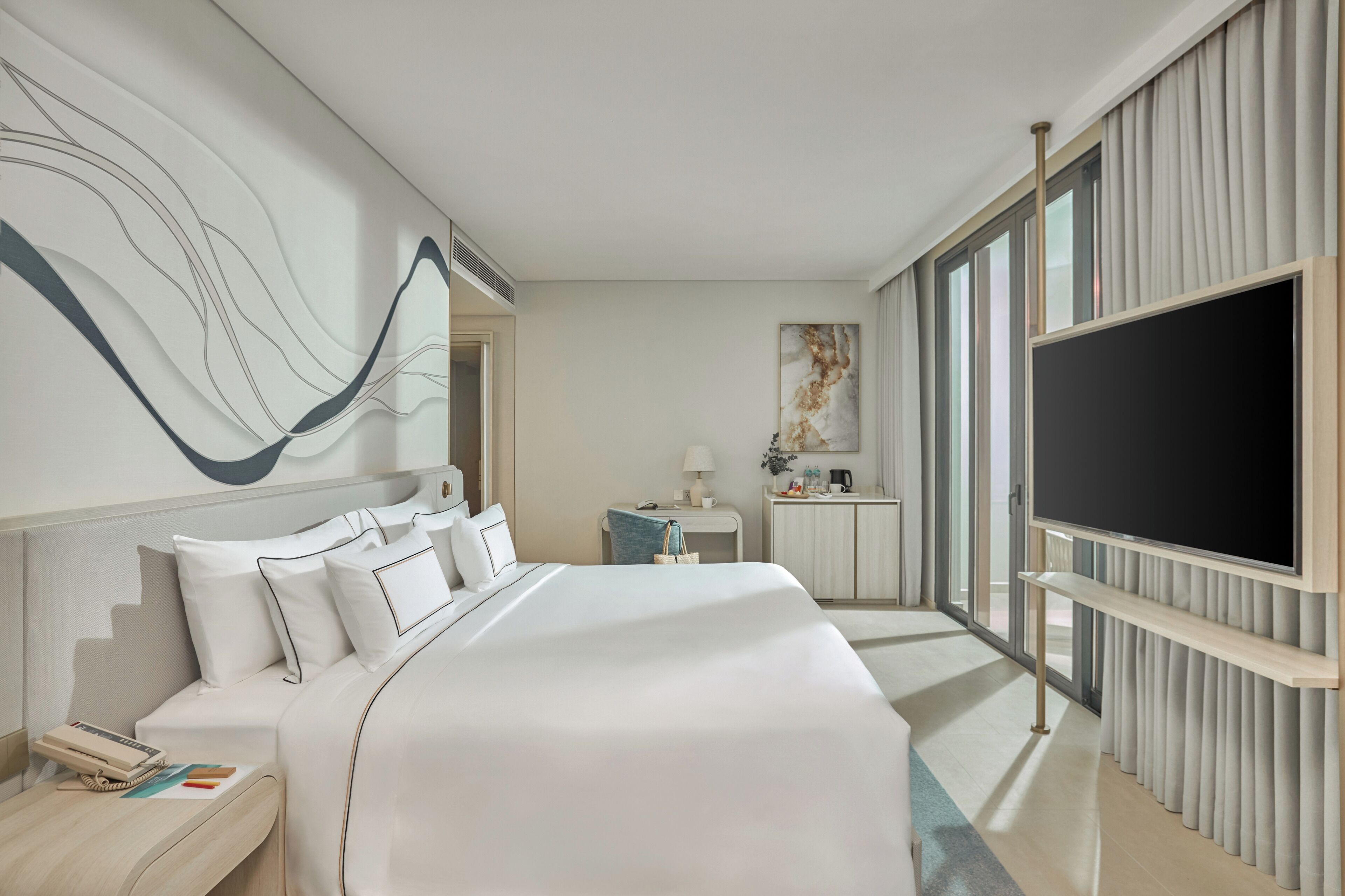Premium Ocean View | In-room safe, free WiFi