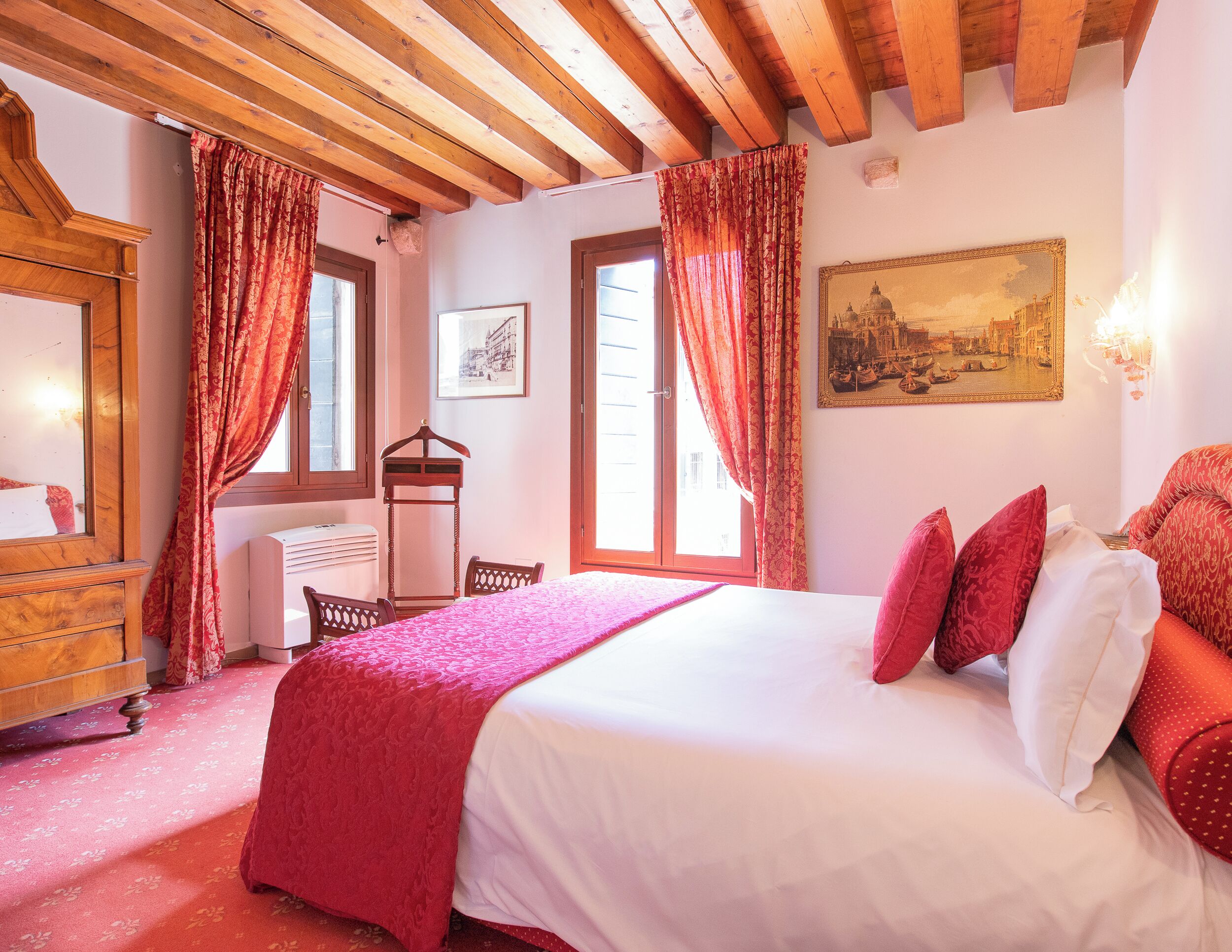 ซูพีเรียอพาร์ทเมนท์, วิวสวนหย่อม