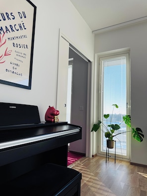 Interior - Nordic Home Bliss With Music Moments (Helsinki)