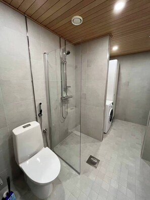 Appartement, 1 chambre, accessible aux personnes à mobilité réduite | Salle de bain