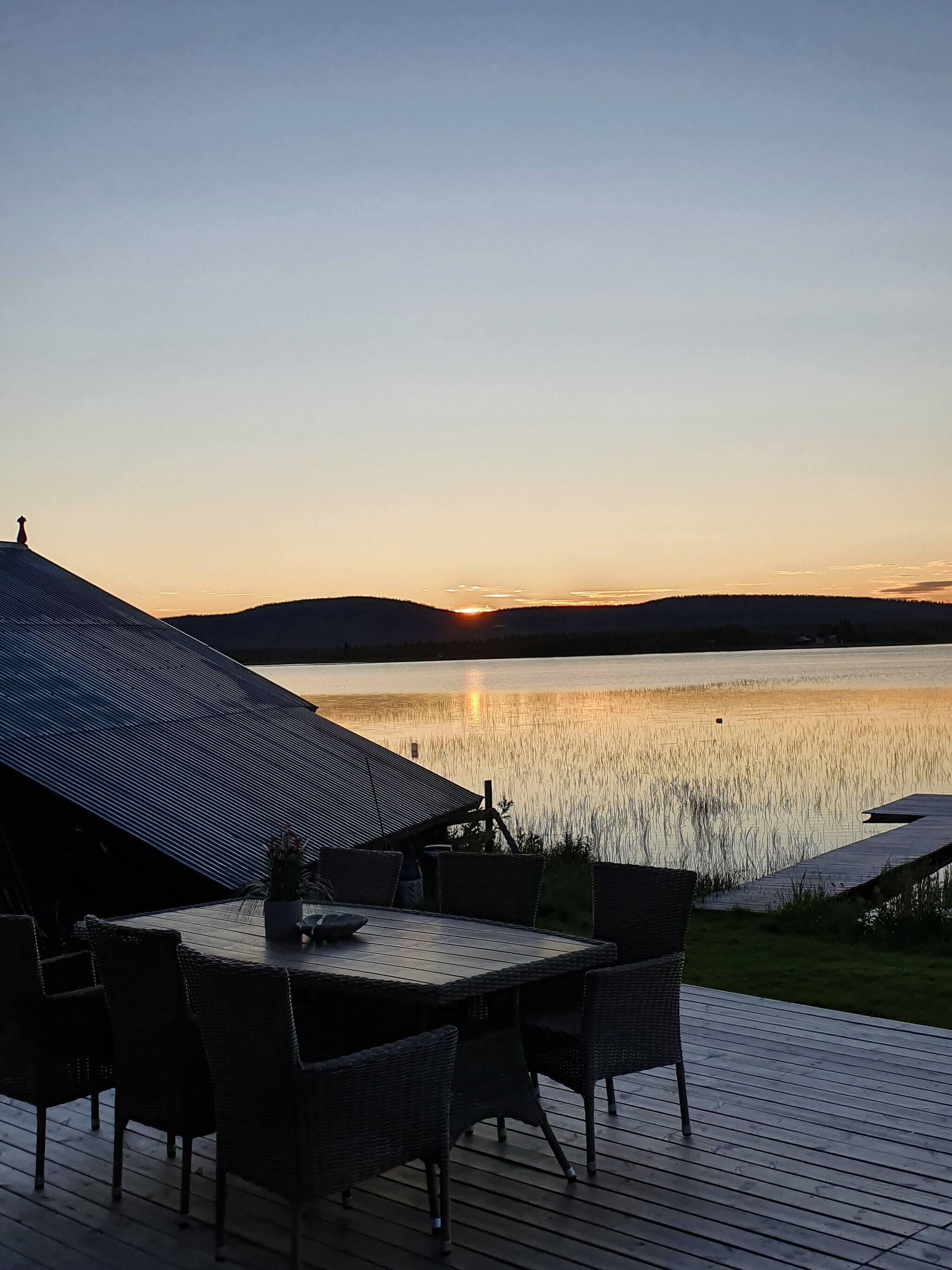 Hus, 3 soverom, balkong, hageutsikt