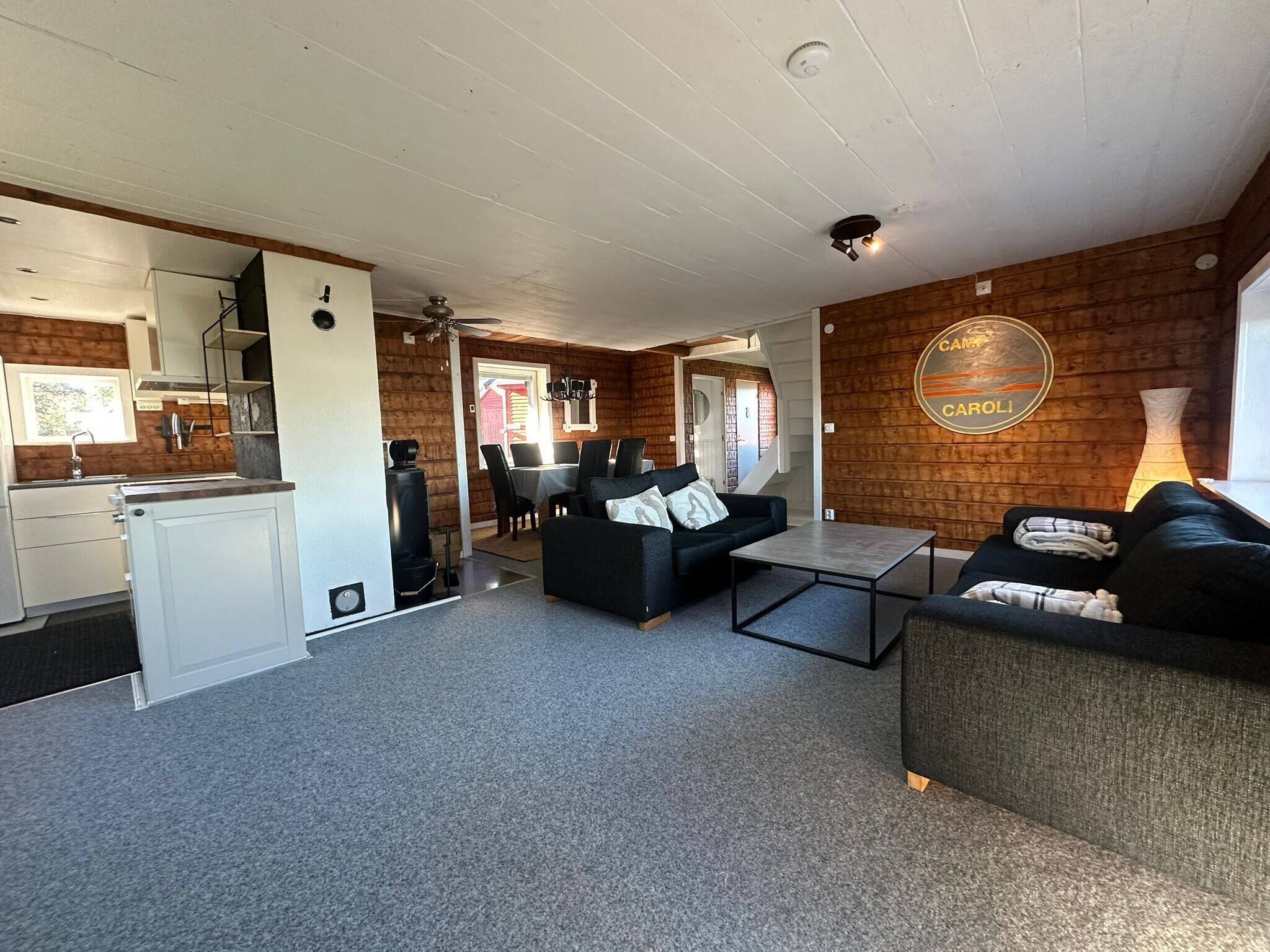 Hus, 3 soverom, balkong, hageutsikt | Oppholdsområde