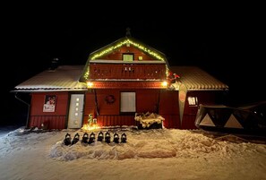 Ferienhaus, 3 Schlafzimmer, Balkon, Gartenblick | Außenbereich