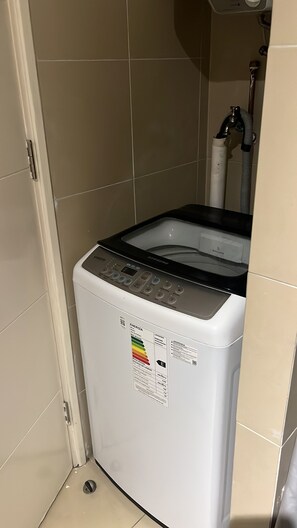 Uklassifisert bilde, 5 av 7, knapp