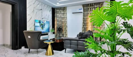 Apartment | Living area