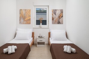 5 bedrooms, iron/ironing board, free WiFi, bed sheets - Villa Green Horizon with sea view (Rovanjska)