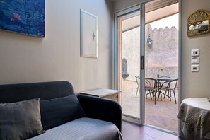 TV - Les Oliviers de La Romarine (Cassis)