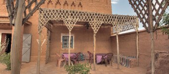 Maison d'hôtes tifaoute ait Ben haddou 