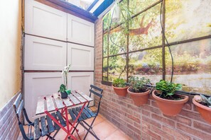 Apartment (1 Bedroom) | Terrace/patio - BHM Urban House Pigneto (Rome)