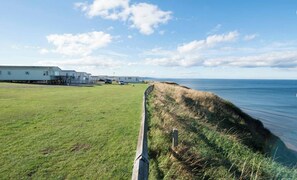 บ้านพัก, 3 ห้องนอน, วิวสวน | อื่นๆ