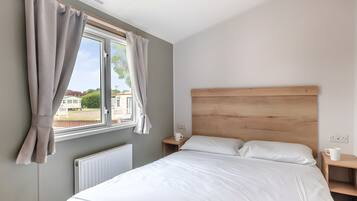 Nhà, 3 phòng ngủ, quang cảnh vườn