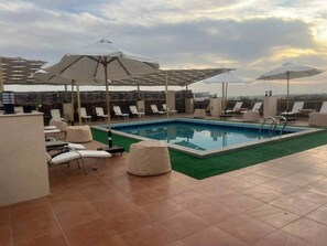 Outdoor pool - Grand Cleoptra Hotel (Luxor)