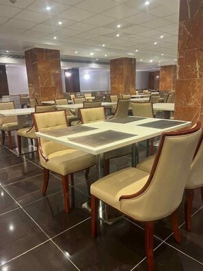 Dining - Grand Cleoptra Hotel (Luxor)