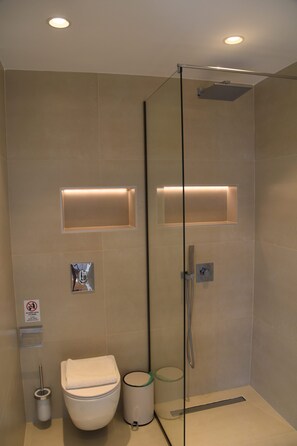 Bathroom - Ela Mare Hotel (Malia)