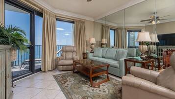 Bloc d'apartaments, 2 dormitoris | Sala d'estar