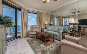 Apartamento, 2 habitaciones | Zona de estar