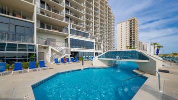 Bloc d'apartaments, 2 dormitoris | Piscina | Piscina coberta i piscina a l'aire lliure