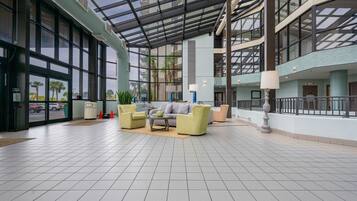 Condo, 2 Bedrooms | Interior