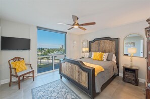 Condo, 3 Bedrooms - Shoreline Towers 3051 3 Bedroom Condo (Destin)