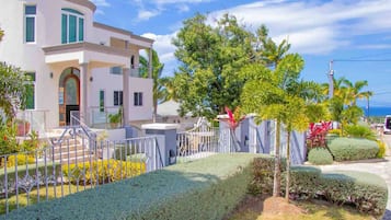 Villa, 6 Bedrooms, Accessible, Smoking | Exterior