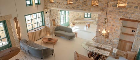 Altamar Villa | Living area | 32-inch Smart TV with digital channels, Netflix, streaming services