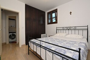 Unclassified image, 3 of 23, button - Chania Hillside 2BD Home – Nature & Comfort by ΜΡS (Plemeniana)