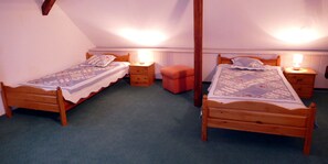 Unclassified image, 2 of 8, button - Vrbo Property (Holungen)