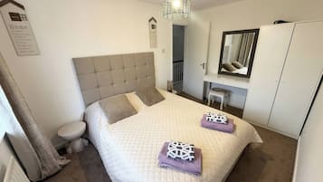 House, 3 Bedrooms, Smoking, Patio | 3 bedrooms