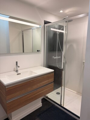 Immagine non classificata, 5 di 8, pulsante