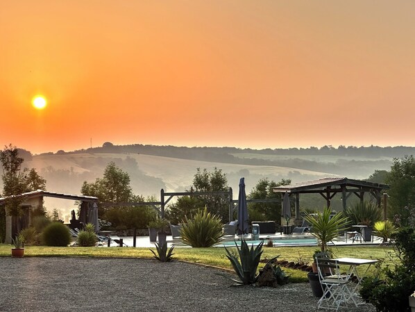 Enceinte de lâhĂ©bergement