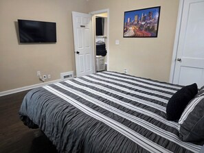 3 chambres, fer et planche à repasser, Wi-Fi gratuit, draps fournis