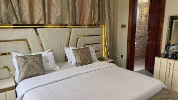 Luxury Single Room, Balcony, City View