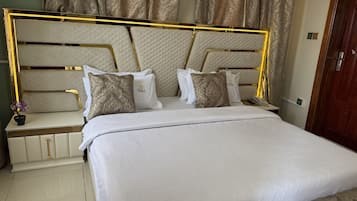 Luxury Single Room, Balcony, City View | In-room safe, desk, laptop workspace, free WiFi