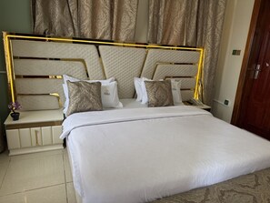 Chambre Simple Luxe, balcon, vue ville