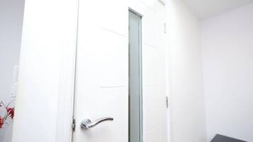 House, 4 Bedrooms, Accessible | Interior