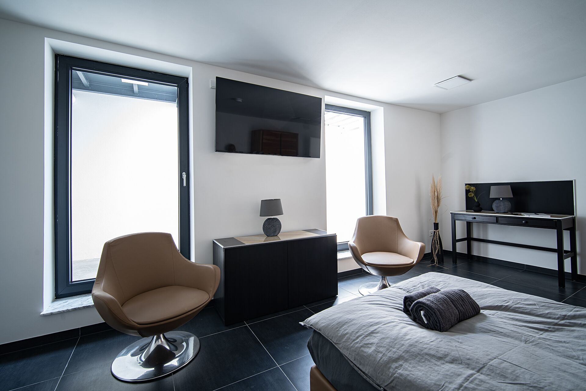 Bügeleisen/Bügelbrett, kostenloses WLAN