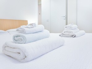1 bedroom, in-room safe, desk, free WiFi - Riva Real Estate - Lake Central Suite (Lecco)