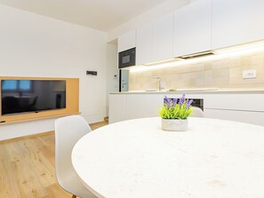 Imagen sin descripción, 4 de 36, botón