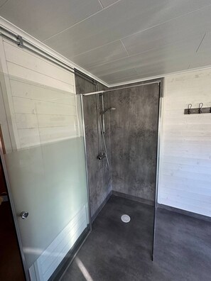Bathroom - Camp Caroli Olala House (Jukkasjarvi)