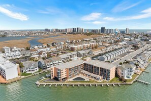 Exterior - Ponte Vista 206 – Waterfront Comfort & Sunset Views (Ocean City)