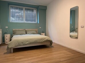 Fer et planche à repasser, Wi-Fi gratuit