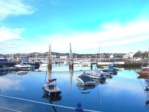 Cottage | Marina