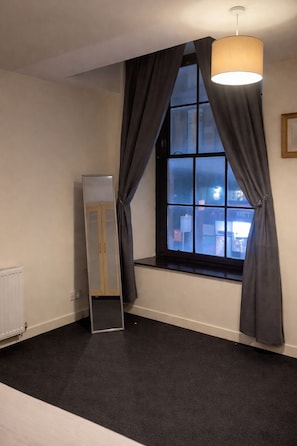 Immagine non classificata, 2 di 11, pulsante