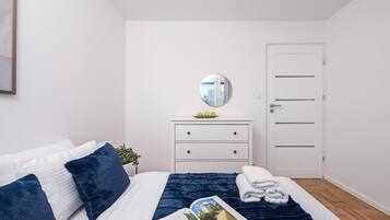 Comfort Apartment | Seterika/papan seterika, katil bayi/kot (surcaj), Wi-fi percuma